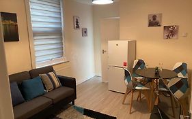 Excellent And Amazing Apartment With Private Parking